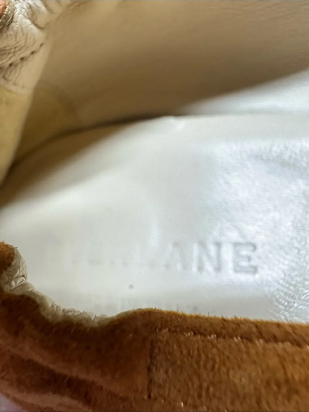 Everlane The Day Heel Size 9.5 Suede Leather Minimalist Preppy Academia Italy